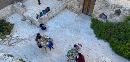 سبسطية - بيت ضيافة مركز الفسيفساء